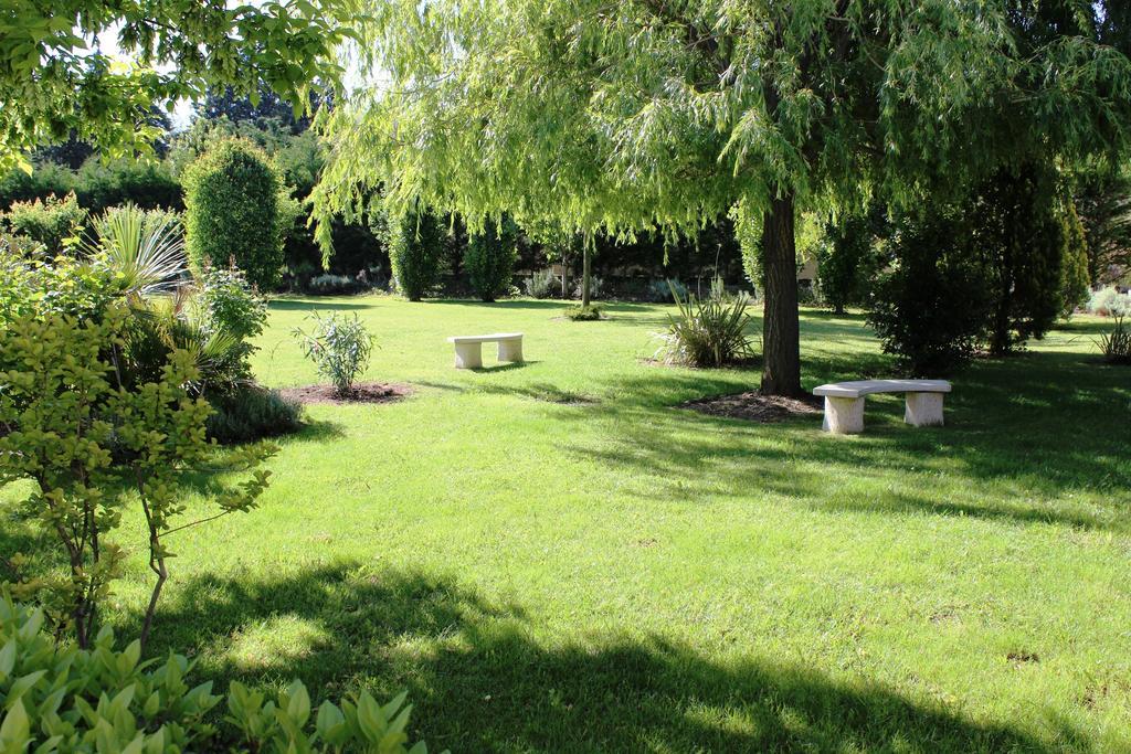 Gites Maisons De Vacances Domaine La Chamade Carpentras Buitenkant foto