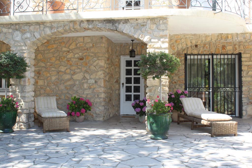 Gites Maisons De Vacances Domaine La Chamade Carpentras Kamer foto