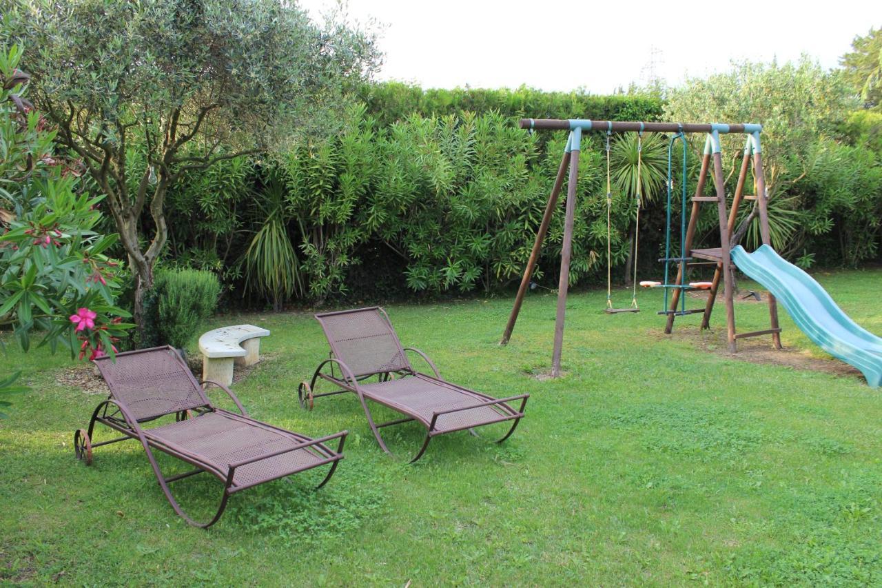 Gites Maisons De Vacances Domaine La Chamade Carpentras Buitenkant foto